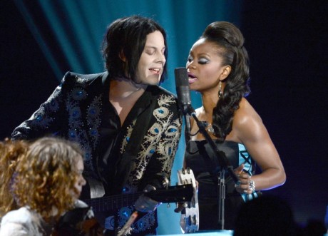 GRANDES ACTUACIONES EN LOS GRAMMYS 2013 161420673_jack_white_kw