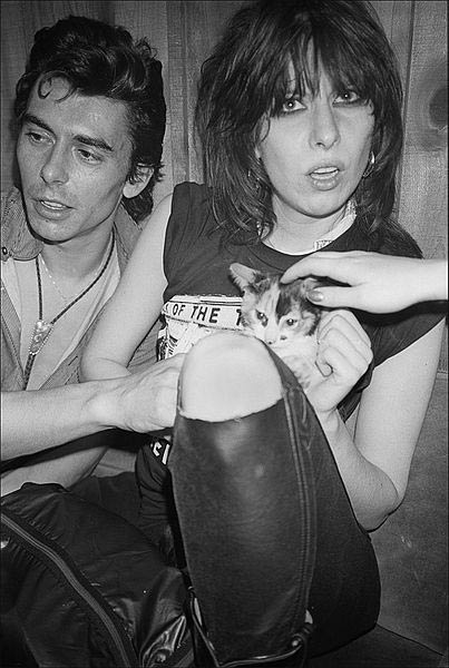 LOS ALBUMES HISTORICOS DE PYD: "THE PRETENDERS" (1979) Chrissie-Hynde-con-Pete-Farndon
