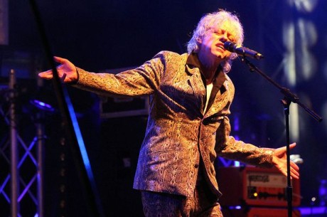 Bob-Geldof-plays-with-his-band-for-the-first-time-since-Peaches-death