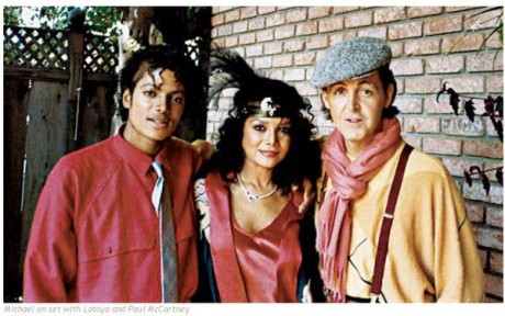 MJ-and-Paul-michael-jackson-and-paul-mccartney-25150593-600-375