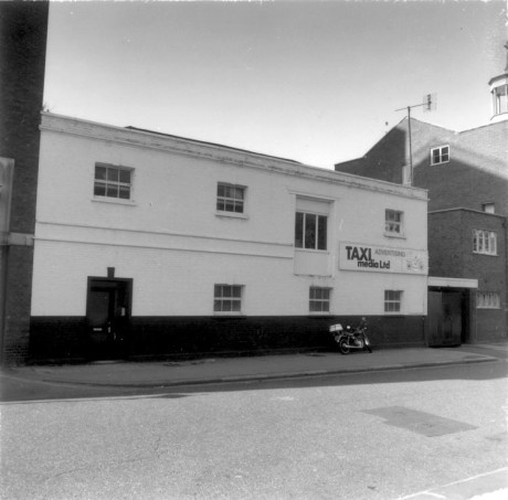 caustonstreet1984