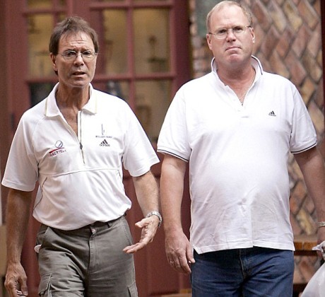 *UK RIGHTS & CHINA, TAIWAN, HONG KONG & FAR EAST ONLY*  Sir CLIFF RICHARD and his friend pictured on a shopping spree in Malibu. The legendary British singer, who is one of the most successful recording artists in the world, was looking for something special at "Room At The Beach" - an exclusive interior store. USA.10/01/05 BYLINE BIGPICTURESPHOTO.COM : 661/SET544 *USAGE OF THIS IMAGE IS CONDITIONAL UPON THE ACCEPTANCE OF BIG PICTURES, TERMS AND CONDITIONS, AVAILABLE AT WWW.BIGPICTURESPHOTO.COM*