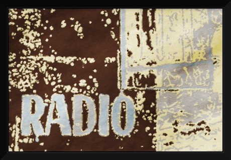 Space-radios-Pop-Art-Radio-Modern-Masculine