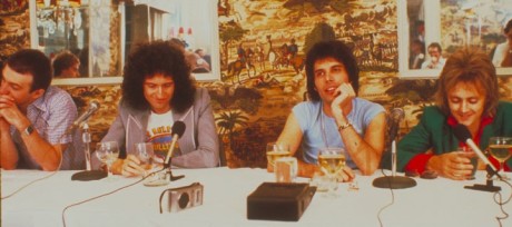 queen_1_resize_720_360