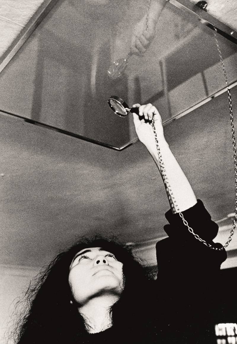 Y JOHN LENNON CONOCIO...... A YOKO ONO