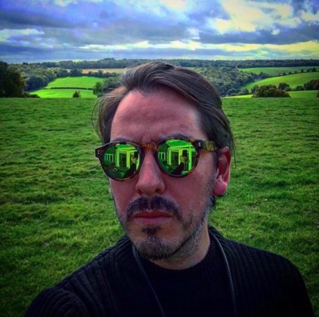 DHANI HARRISON: "IN//PARALLEL", ALBUM DE LA SEMANA DE PLASTICOS Y DECIBELIOS