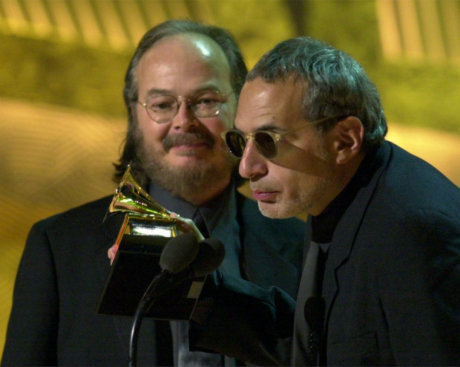 POR DINERO DONALD FAGEN DEMANDA A LA FAMILIA DE WALTER BECKER