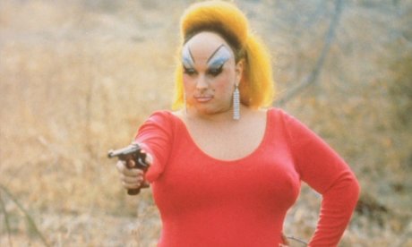 DIVINE, LA "DIVINA DRAG-QUEEN"