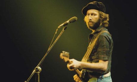 CINCO TEMAS INEDITOS EN EL "ERIC CLAPTON LIFE IN 12 BARS"