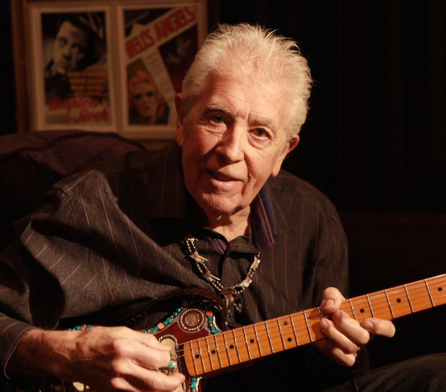 JOHN MAYALL, MUY ENFERMO , CUMPLE 85 AÑOS | PyD