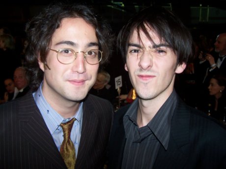 LA HISTORIA REPETIDA DE LOS HIJOS DE JOHN LENNON Y GEORGE HARRISON