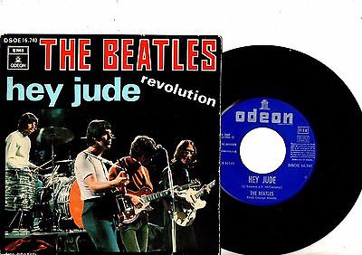 Portada del single Hey Jude + Revolution