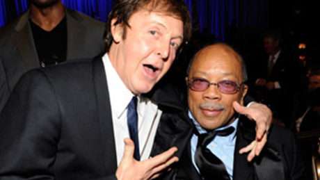 PAUL MC CARTNEY: "QUINCY JONES ESTA VIEJO, NO SE LO QUE LE PASO PARA DECIR LO QUE DIJO DE LOS BEATLES"