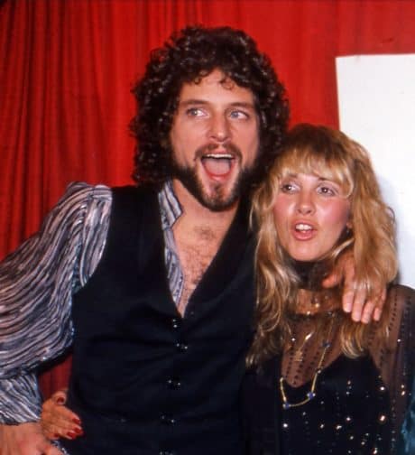 LINDSAY BUCKINGHAM: "FUE STEVIE NICKS LA QUE ME ECHO DE FLEETWOOD MAC"