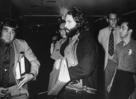 CUANDO JIM MORRISON ENSEÑO SU PENE