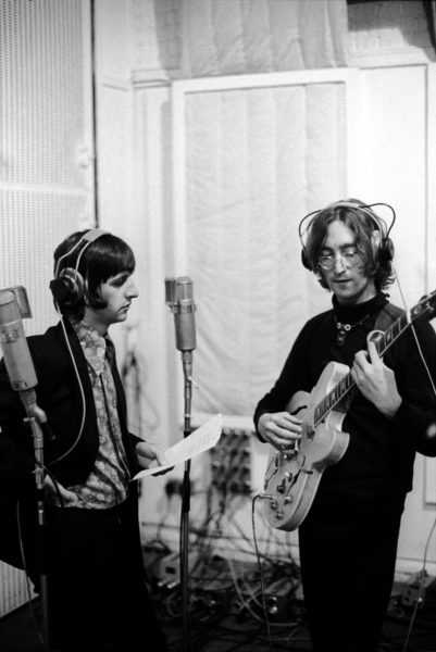 EL "REVOLUTION 1" DE LOS BEATLES DE DIEZ MINUTOS