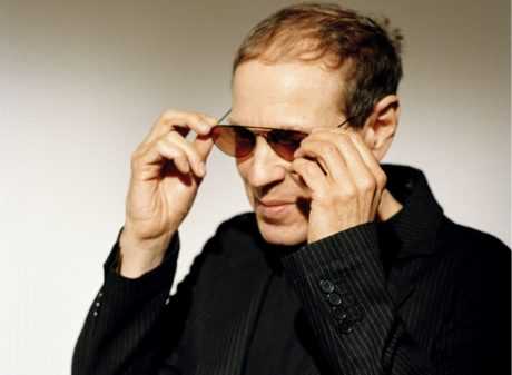 SCOTT WALKER: UNA ESTRELLA , UN MARAVILLOSO CANTANTE Y UN SOBERBIO CREADOR