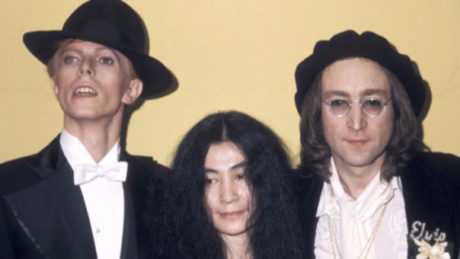 con Bowie en los Grammys 1974
