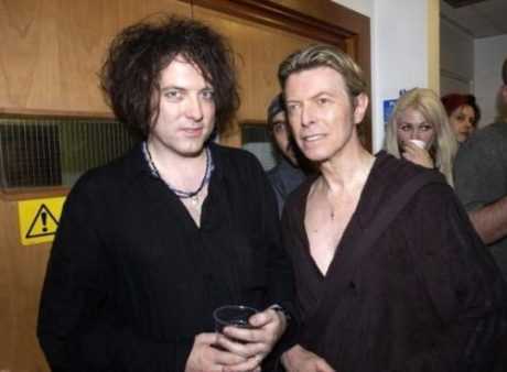 ROBERT SMITH: "SIEMPRE HE SOÑADO CON DAVID BOWIE"
