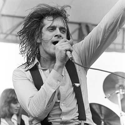 DOS AÑOS DE LA MUERTE DE EDDIE MONEY , EL GRAN CANTANTE QUE QUISO SER BRUCE SPRINGSTEEN