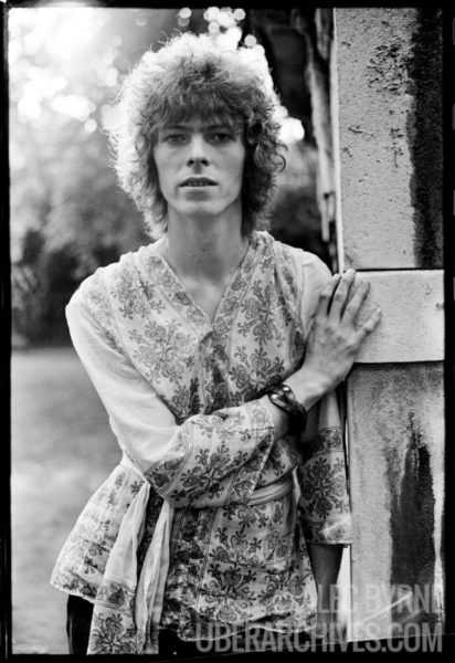 DAVID BOWIE: SU PRIMERA PORTADA EN UNA REVISTA
