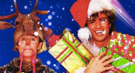 GEORGE MICHAEL COMPUSO "LAST CHRISTMAS" VIENDO UN PARTIDO DE FUTBOL