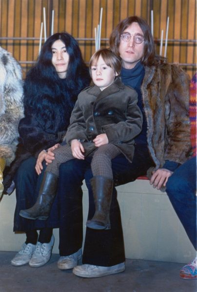 JULIAN LENNON ESCRIBE SOBRE SU PADRE JOHN LENNON