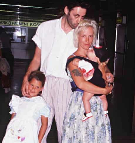 EL SUICIDIO DE PAULA YATES, EX DE BOB GELDOF Y MICHAEL HUTCHENCE