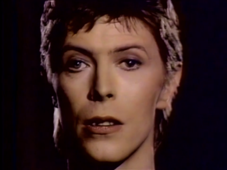 DAVID BOWIE :" HEROES" , EN EL PROGRAMA CON BING CROSBY