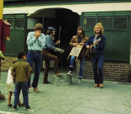 CUANDO JOHN FOGERTY RECUPERÓ EL ROCK AND ROLL