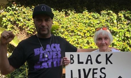 BLACK SABBATH, OPORTUNISMO: "VENDIENDO CAMISETAS DE "BLACK LIVES MATTER"