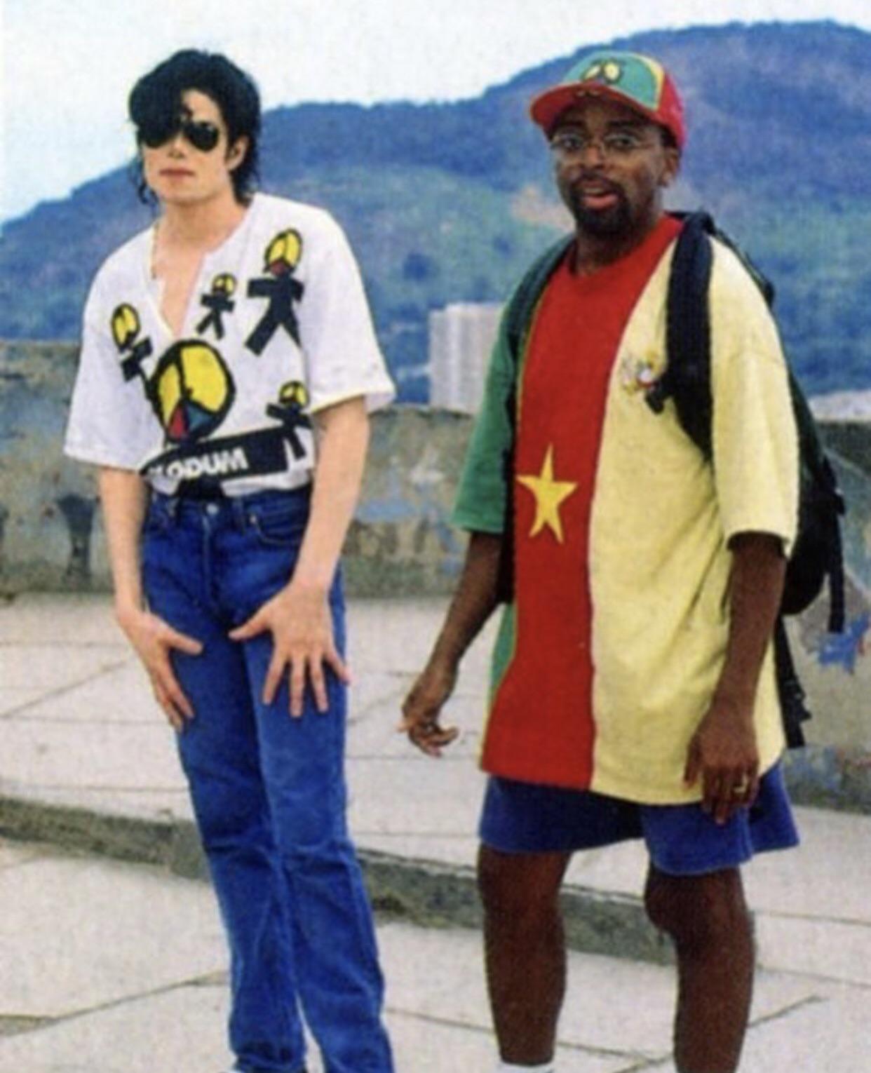 SPIKE LEE Y REMOVER A MICHAEL JACKSON
