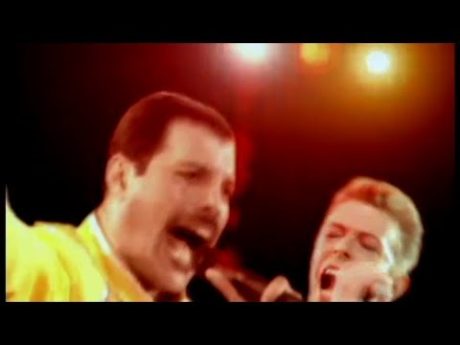 LA GUERRA FREDDIE MERCURY - DAVID BOWIE