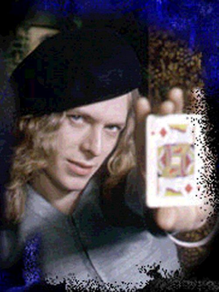 DAVID BOWIE "THE MAN WHO SOLD THE WORLD", ALBUM HISTORICO, CUMPLE 50 AÑOS