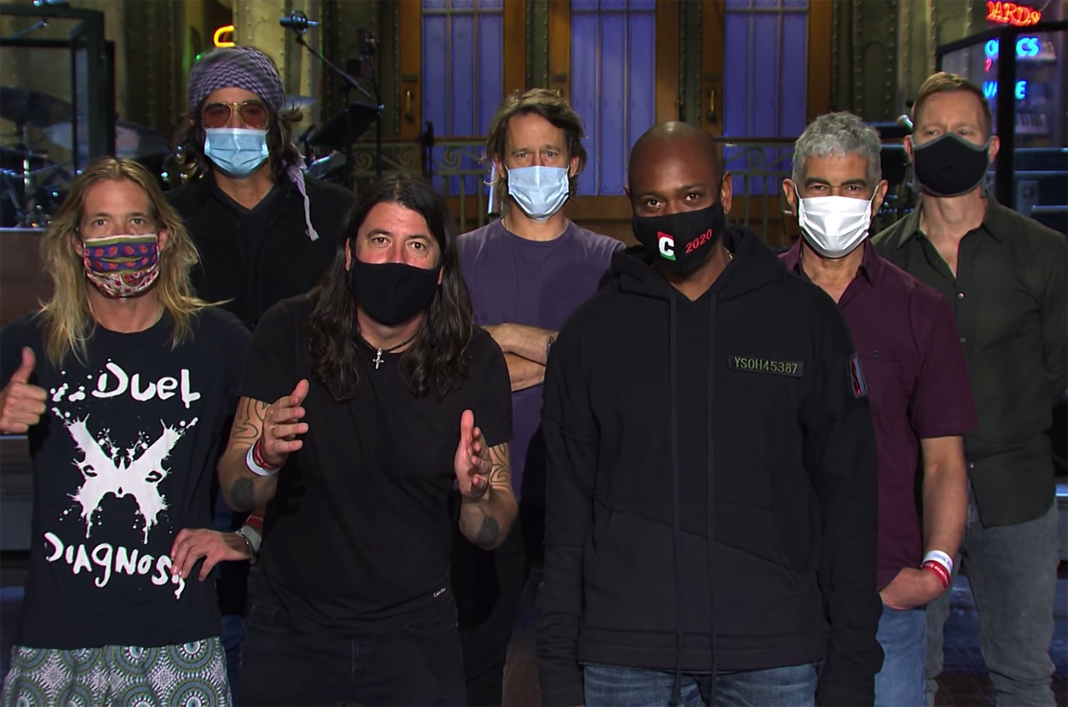 FOO FIGHTERS PRESENTAN SU NUEVO ALBUM "MEDICINE AT MIDNIGHT"