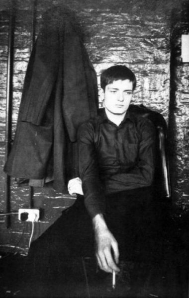 BONO: "IAN CURTIS ERA UN ALMA HERMOSA, QUE CANTABA DESDE OTRO LUGAR"