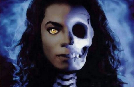LA PELICULA DE MIEDO "Fantasmas" Por Michael Jackson
