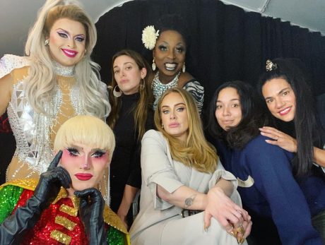 ADELE SE PRESENTA EN UN CONCURSO DE TRANSEXUALES EN EL HEAVEN DE LONDRES
