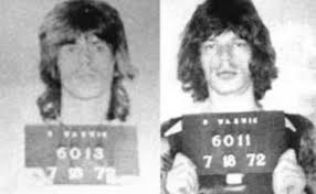 GEORGE HARRISON Y COMO LA POLICÍA FUE ARRESTARLE