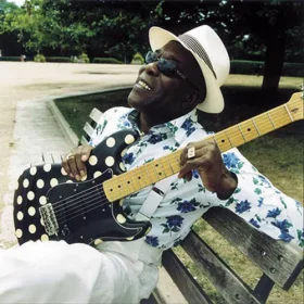 BUDDY GUY: EL ÚLTIMO GRANDE DEL BLUES TIENE NUEVO LP