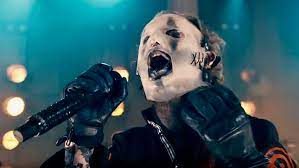 COREY TAYLOR DICE QUE EL MISMO SE ENSEÑÓ TOCAR LA GUITARRA