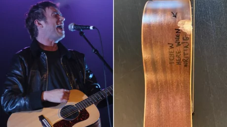 GUITARRA DE DAMON ALBARN PARA SUBASTAR