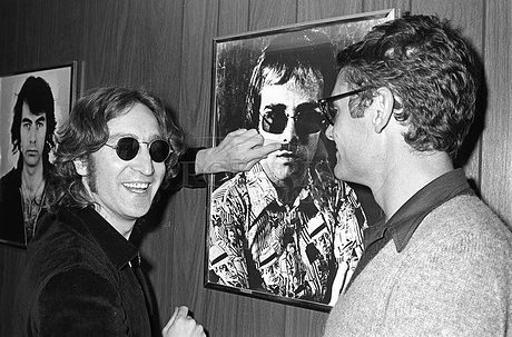 EL LIBRO DE LOS RECUERDOS DE TONY KING CON FREDDIE MERCURY Y JOHN LENNON