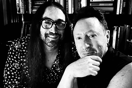 SEAN LENNON , EN EL CUMPLEAÑOS DE JULIAN LENNON