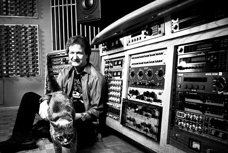 EL MAGO BOB CLEARMOUNTAN CUENTA LOS SECRETOS DE "LET´S DANCE" DE BOWIE