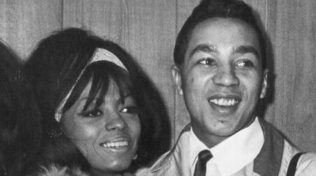 SMOKEY ROBINSON: "YO NO FUI EL PADRE DE MICHAEL JACKSON"