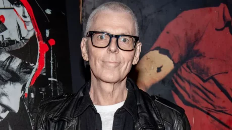 MUERE ANDY ROURKE , EL BAJISTA DE LOS SMITHS