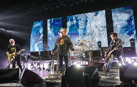 ESPECTACULAR COMIENZO DE LA GIRA DE THE CURE "LOST TOUR"