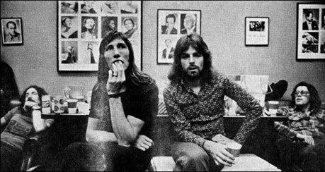 ¿POR QUÉ ROGER WATERS DESPIDIÓ CON CRUELDAD A RICK WRIGHT DE PINK FLOYD?