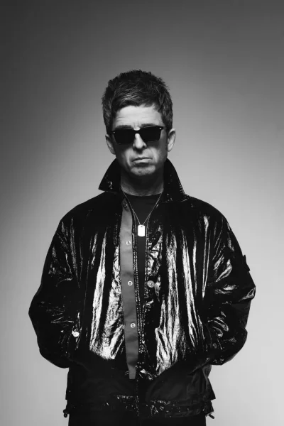 NOEL GALLAGHER DICE QUE CADA CANCIÓN SUENA DIFERENTE EN "COUNCIL SKIES